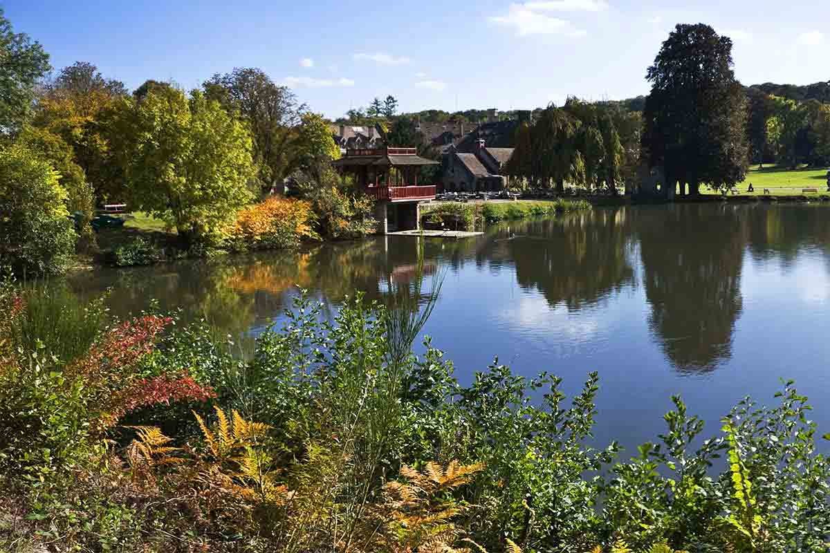 Abbaye des Vaux de Cernay - 1 Nuit 1 Diner à partir de 99 ...