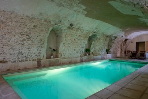 Domaine de la Courbe  piscine intérieure