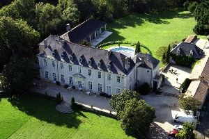 Abbaye de Villeneuve - Vue Aérienne