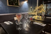 le Restaurant le Bitronome Montreuil-sur-mer à 300 m de l'hôtel - Table cocktail