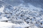 l'Hôtel Macchi & Spa - Chatel village et son joli manteau blanc