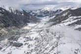 l'Hôtel Macchi & Spa - Vue aérienne en hiver Chatel village