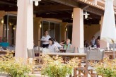 Hôtel Valescure Golf & Spa - Terrasse Restaurant les Pins Parasols