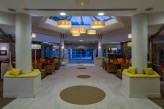 Domaine de l’Esterel - Hall d'entrée soir