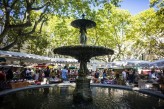 Place aux Herbes marché Uzès à 12km de l’hostellerie le Castellas ©Dpupg Aurelio Rodriguez