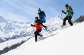 Hôtel Radiana & Spa - Valmorel raquettes - à 15km de l’hôtel. Navettes gratuites Aller/Retour de l’hôtel Radiana à Valmorel pendant les vacances scolaires ©Agence-photo-Urope