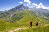 Hôtel Radiana & Spa - Valmorel - Crève-Tête – randonnée à 15km de l’hôtel. Navettes gratuites Aller/Retour de l’hôtel Radiana à Valmorel pendant les vacances scolaires ©scalpfoto-otvva