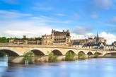 Château d'Artigny & Spa - Vue panoramique du Château d'Amboise situé à 37km de l'hôtel