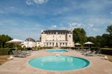 Château de Saulon - Façade et Piscine