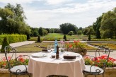Château d'Augerville Golf & Spa - table déjeuner extérieur