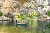 Domaine des Bains à Vals-les-Bains en Ardèche - Barque gorges de l'Ardèche à 49km de l'hôtel ©Marina Geray