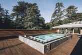 Domaine des Bains à Vals-les-Bains en Ardèche - Spa Séquoia Redwood piscine extérieure à 210 mètres de l'hôtel @bestjobers 