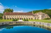 Hostellerie de la Poste - Abbaye de Fontenay à 40 minutes de l'hôtel