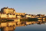 Hôtel l’Aubinière & Spa – Couché de Soleil sur le Château d’Amboise, situé à 7 km de l’hôtel