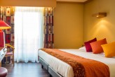 Hotel Spa du Bery St Brevin - Chambre Vue Pins couleur orange