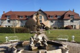 Manoir de la Poterie & Spa - Façade Jet d eau