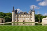Le Relais de Margaux - le Chateau Baron à Pauillac à 20km de l'hôtel