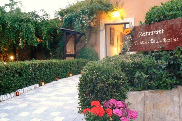 Hotel La Bastide Saint Georges Forcalquier Chbre Petits Dej A Partir De 215 Saphiresa