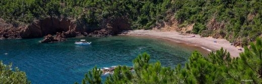 Domaine- de-l-Esterel-calanque-de-maubois-17km-de-l-hotel-n-gomez