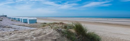 Hotel-du-Parc-Cabines-et-plage-hardelot-a-2km-de-l-hotel